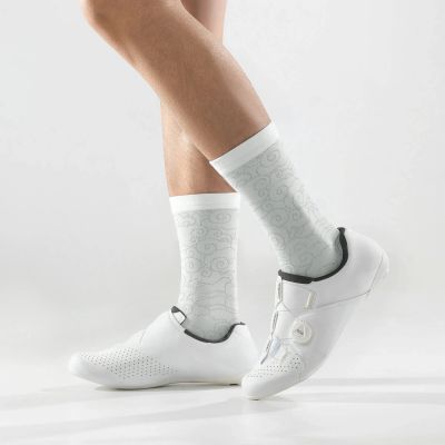 2. Rockbros 490025001 ROAD TO SKY Radsocken 39-42 cm - Weiß