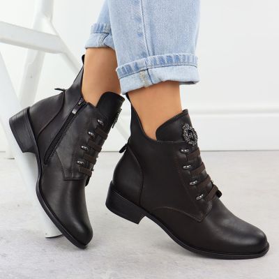 17. Jezzi W JEZ412C isolierte flache Stiefeletten, braun