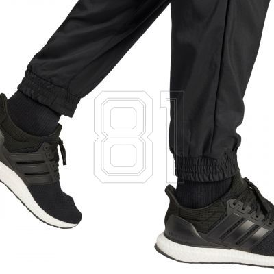 6. adidas Essentials Stanford-Hose mit kleinem Logo M JD1833