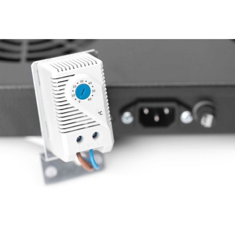 12. Digitus DN-19 FAN-2-HO-SW Rack-Lüfter-Kit
