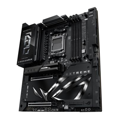 17. ASUS ROG CROSSHAIR X870E EXTREME Mainboard