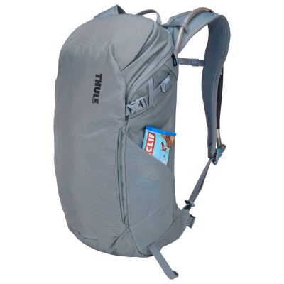 6. Thule AllTrail Trinkrucksack 16 L - Teich