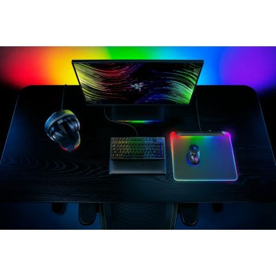4. Razer Firefly V2 Pro Mauspad - P RZ02-04920100-R3M1