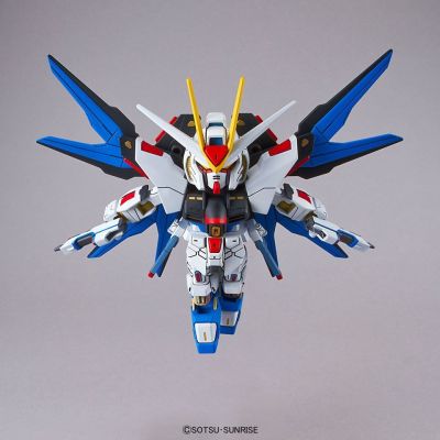 4. SDEX STRIKE FREEDOM GUNDAM