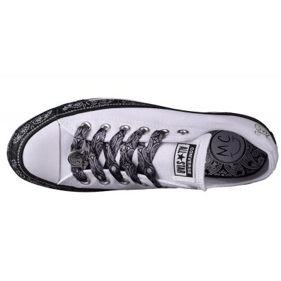 7. Converse X Miley Cyrus Chuck Taylor All Star M 162235C Schuhe