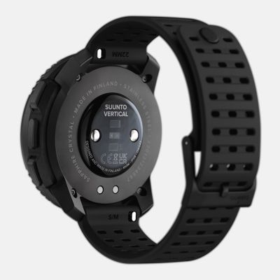 3. SUUNTO VERTICAL ALL BLACK Sportuhr