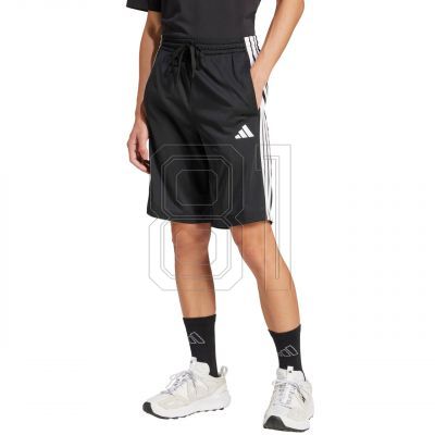 2. adidas 3-Streifen-Shorts M JI8798