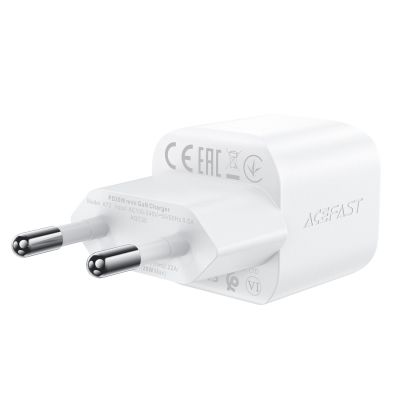 3. Acefast A73 Mini PD 20W GaN-Wandladegerät + USB-C-Kabel – Weiß
