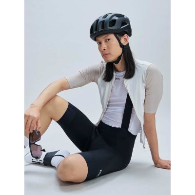 3. POC Ventral Air MIPS Fahrradhelm, schwarz
