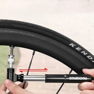 5. Rockbros JG-PB-11 Werkzeugset mit Pumpe und Löffelflicken-Multitool – Schwarz