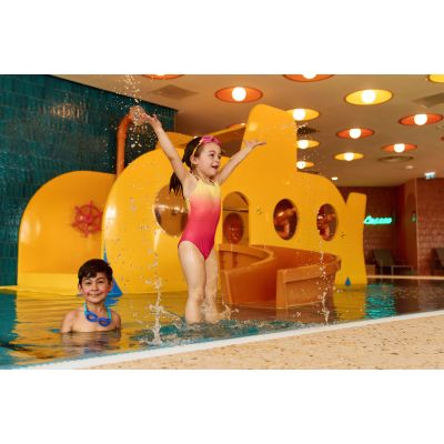 10. Aquawave Harma Jr Badeanzug 92800398757
