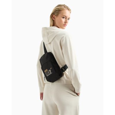 9. Emporio Armani EA7 Herren-Umhängetasche (245087-CC940-26121)