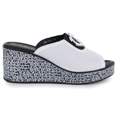 2. Weiße Keilsandalen aus Leder für Damen, S.Barski 7012