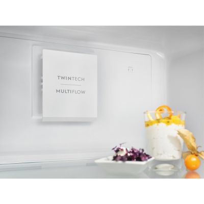 7. ELECTROLUX LNC7ME32X3 Kühl-/Gefrierkombination
