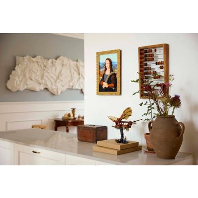 8. LEGO ICONS 10363 Leonardo da Vincis Flugmaschine