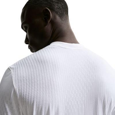 7. Nike Dri-FIT ADV VaporKnit V Herren-T-Shirt Weiß FZ9271 101