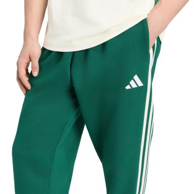 4. adidas Essentials 3-Streifen Fleecehose für Herren, schmal zulaufende Bündchen, Grün, KY4129