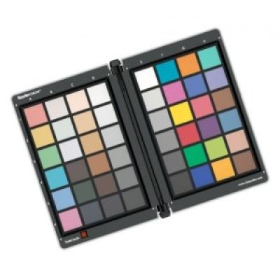 3. Datacolor SpyderCheckr – universeller Farbstandard mit 48 Feldern