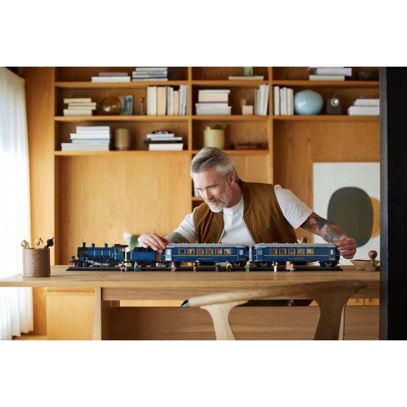 10. LEGO Icons 21344 Orient-Express