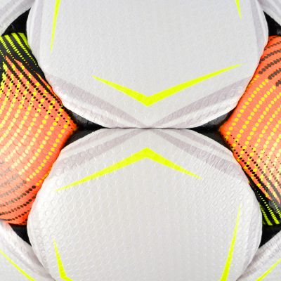 4. Select Supreme Pro FIFA Basic Fußball Weiß, Schwarz und Orange 1001356/111148