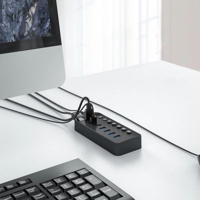 4. Orico CT2U3-10AB 10x USB-A 3.0 Hub mit Schaltern – Schwarz