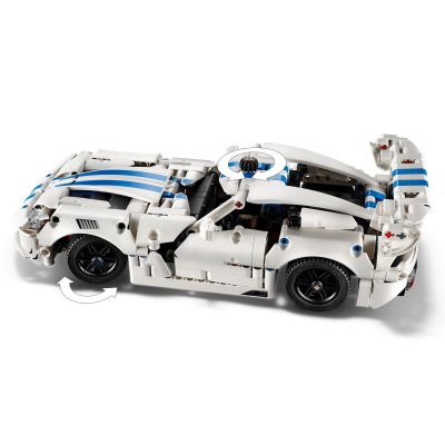 7. LEGO Technic 42234 - Dodge Viper GTS-R Sportwagen