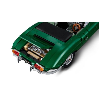 22. LEGO Icons 11381 – Jaguar E-Type