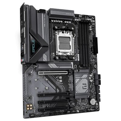 4. GIGABYTE B840 EAGLE WIFI6E AMD B840 Sockel AM5 ATX