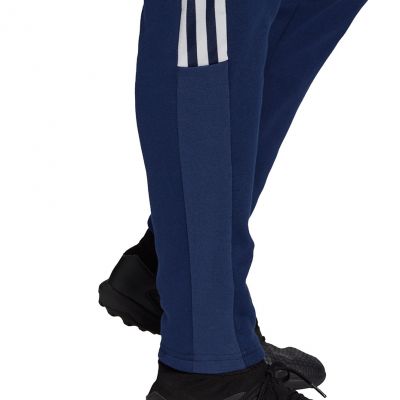 6. adidas Tiro 21 Sweathose M GH4467