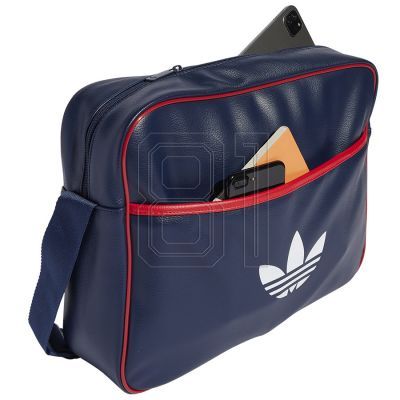 4. adidas AirLiner JX0252 Tasche