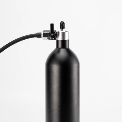 4. Rockbros Tubeless Reifenfüller 200 PSI 1.2l - Schwarz