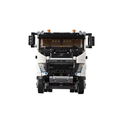 11. LEGO Technic 42175 Volvo FMX LKW und EC230 Elektrobagger