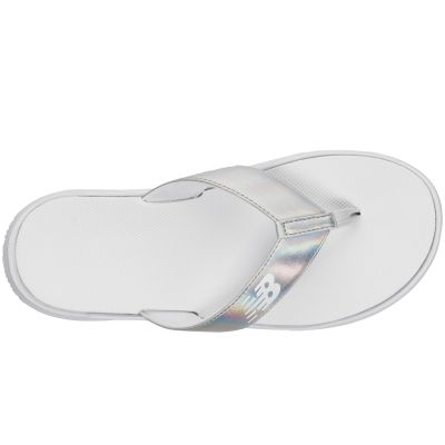 8. New Balance W SWT340A2 Flip-Flops