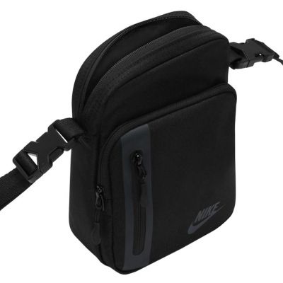 3. Nike Elemental Premium Tasche DN2557 010