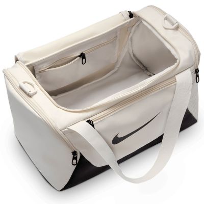 4. Nike Brasilia XS Tasche IB4398-072