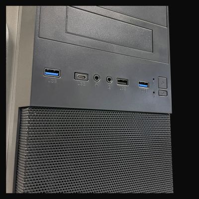 7. LC-Power 2004MB-V3 Micro-Tower-Gehäuse, Schwarz