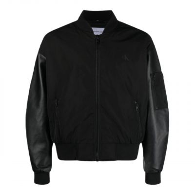 6. Calvin Klein Jeans M J30J322643 Jacke