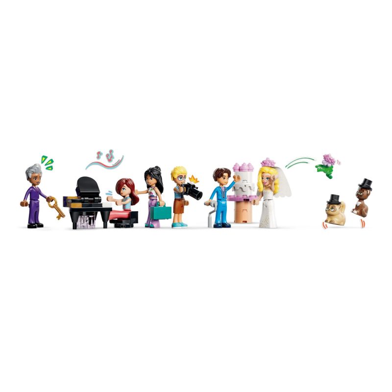 22. LEGO Friends 42704 – Heartlake City Grand Hotel