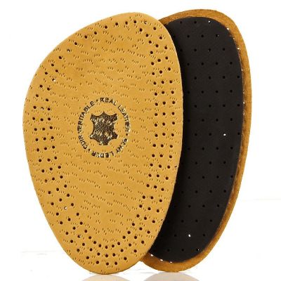 2. Halbeinsätze aus Leder auf Pasmanta-Latex