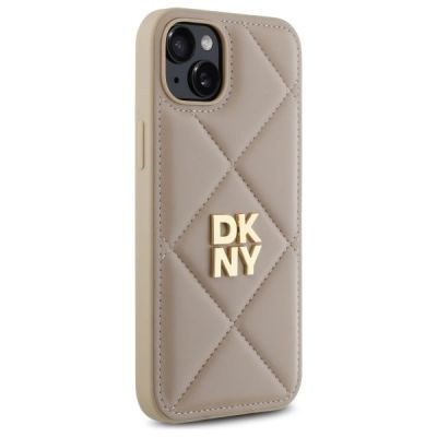 4. DKNY Quilted Stack Logo iPhone 15 Plus Hülle – Beige
