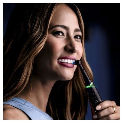 19. Oral-B iO Series 10 Cosmic Black Zahnbürste