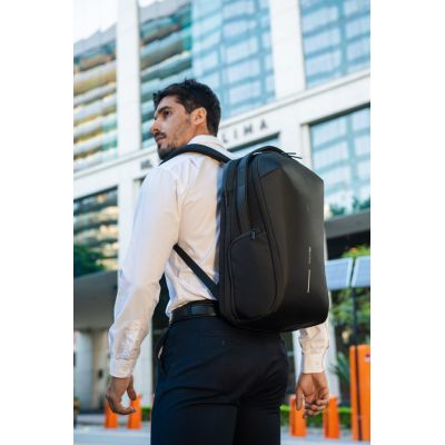 34. XD DESIGN BIZZ RUCKSACK SCHWARZ P/N: P705.931