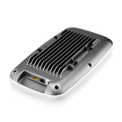 3. Wi-Fi 7 Access Point Zyxel WBE660S 2,4 GHz (4x4)/5 GHz (4x4)/6 GHz (4x4) PoE+/PoE++ 1x1 Gbit/s 1x10 Gbit/s