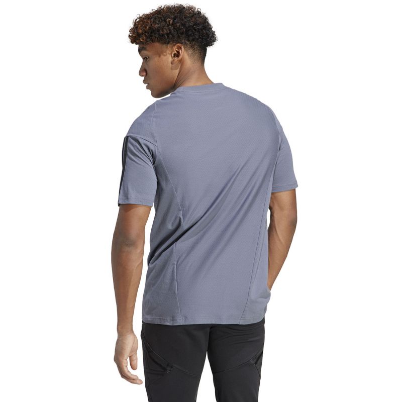 2. adidas Tiro 23 Competition M T-Shirt IC4573