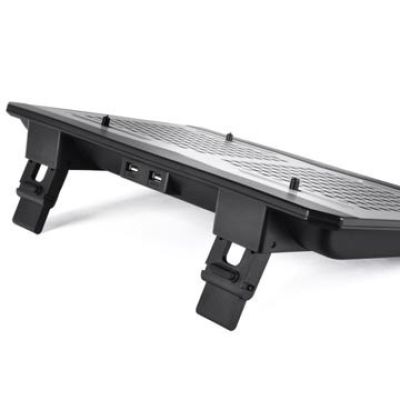9. Laptop-Kühlpad Thermaltake Massive TM CL-N002-PL12BL-A (17.x Zoll; 2 Lüfter; Hub)