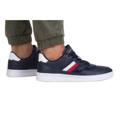 6. Tommy Hilfiger Court Cupsole Retro Lth Stripes Schuhe M FM0FM04828 DW5