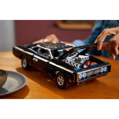 17. LEGO Technic 42231 - Fast and Furious Dodge Charger R/T Auto