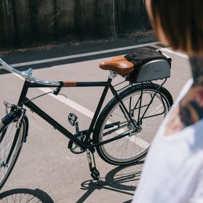 5. Wozinsky Fahrrad-Gepäcktasche mit Schultergurt, 13 l, Schwarz (WBB1BK)