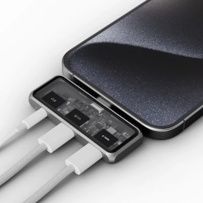 6. Satechi Mobile XR Hub, mobiler USB-C-Adapter mit Audio (1x USB-C 100W PD; 2.0 Daten und Audio, 1x USB-C DP 1.4 4K@60Hz; 3.0 10 Gbit/s, 1x 3,5-mm-Audio-Ein-/Ausgang), Space Grau