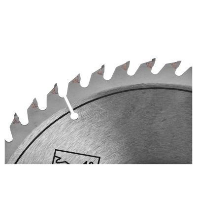19. Scheppach HM216 Softstart-Gehrungssäge